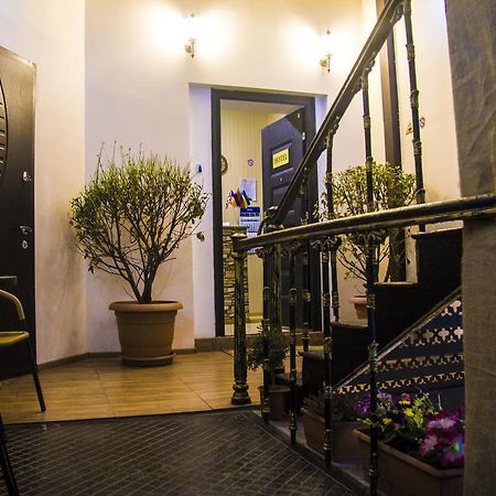 Prima Rooms Tbilisi Buitenkant foto