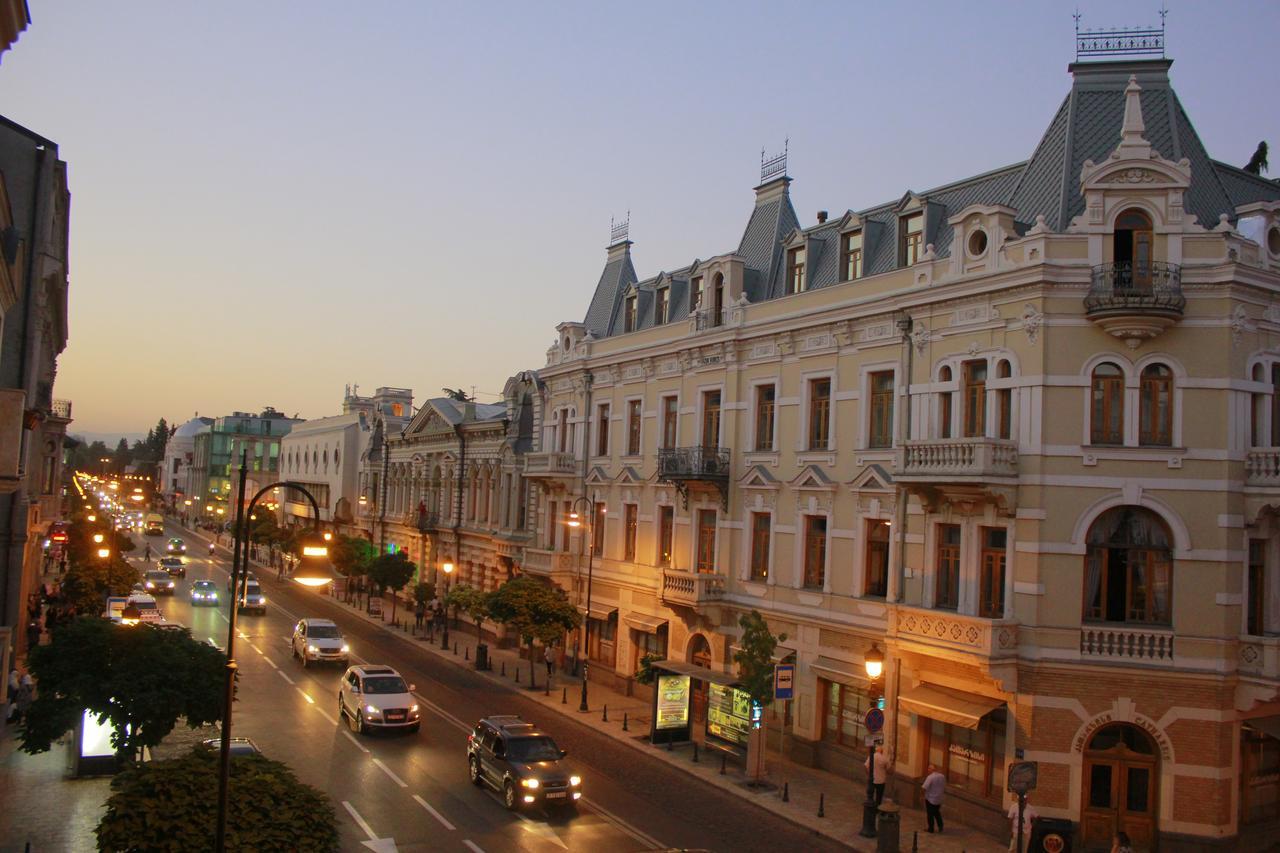 Prima Rooms Tbilisi Buitenkant foto