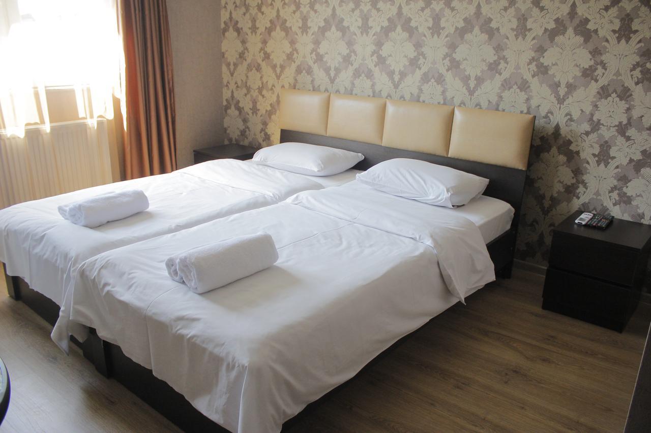 Prima Rooms Tbilisi Buitenkant foto