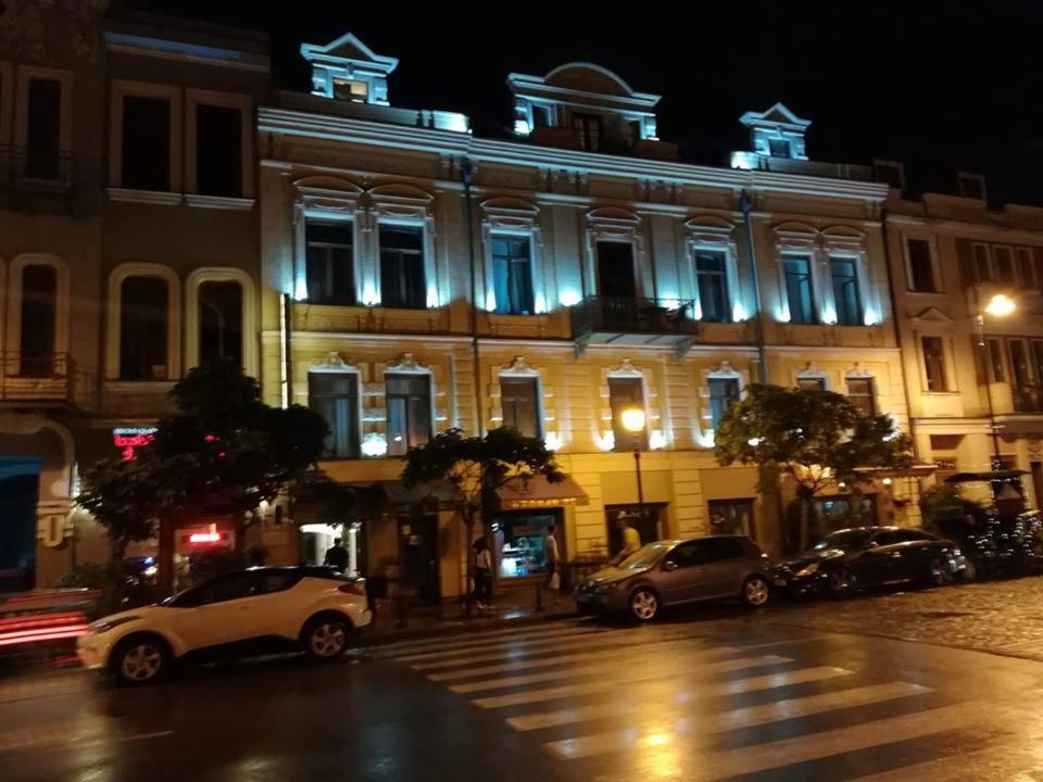 Prima Rooms Tbilisi Buitenkant foto