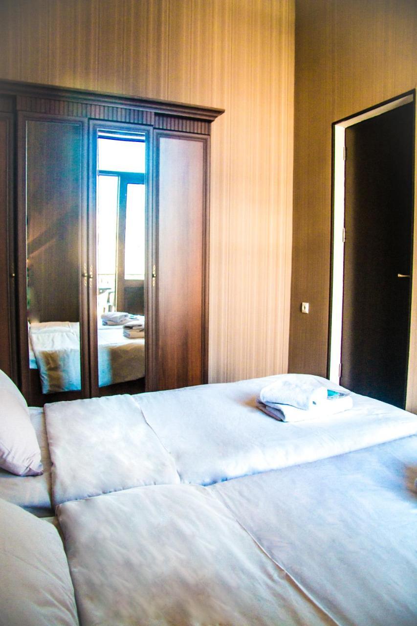 Prima Rooms Tbilisi Buitenkant foto